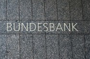 Bundesbank oekuje blagi pad gospodarstva u treem tromjeseju