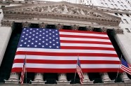 Wall Street: Indeksi pali trei dan zaredom