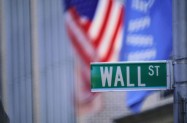 Wall Street: U fokusu poslovni rezultati i sjednica Feda 