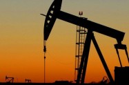 Zabrinutost za opskrbu podigla cijene nafte iznad 107 dolara