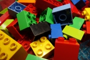 Lego skromno poveao prihod, zadrao cijene