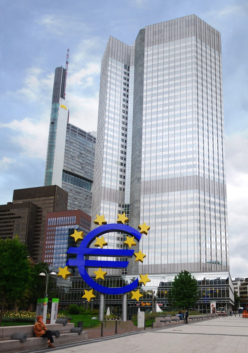 Banke u eurozoni poveale neto prihode od kamata u treem kvartalu