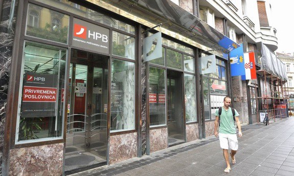 HPB uputio obvezujuu ponudu za kupnju Jadranske banke