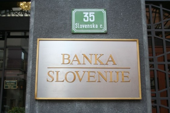 Slovenski bankarski sektor lani s 67,5 milijuna eura gubitka