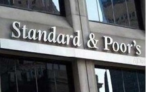 Standard & Poor′s podigao rejting Hrvatske u investicijsku kategoriju