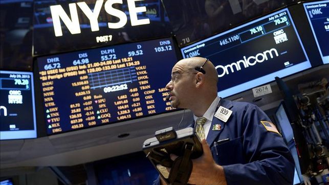 WALL STREET: Novi rekord Dow Jonesa, tehnoloki sektor pao