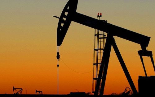 Zabrinutost za opskrbu podigla cijene nafte iznad 107 dolara