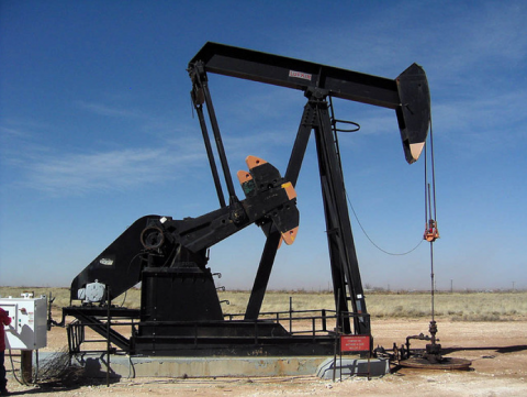 Cijene nafte uvrstile se iznad 55 dolara zbog Libije i Sirije