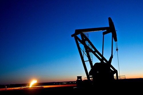 Cijene nafte nakon OPEC-ovih rezova na putu tjednih dobitaka od 2 posto
