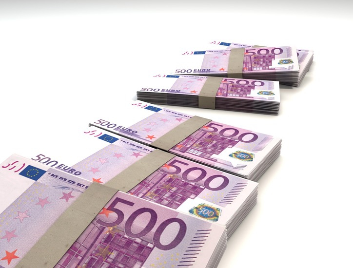 ECB povlai novanice od 500 eura