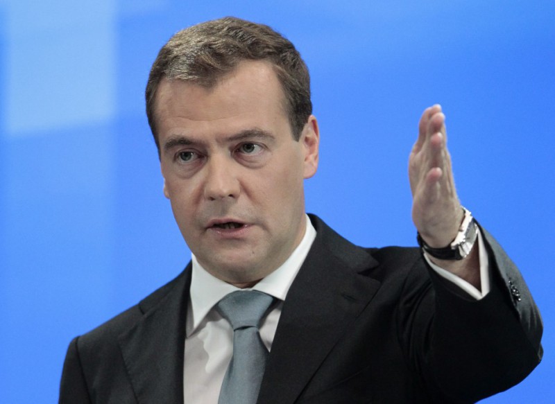 Medvedeva brine pad cijena nafte