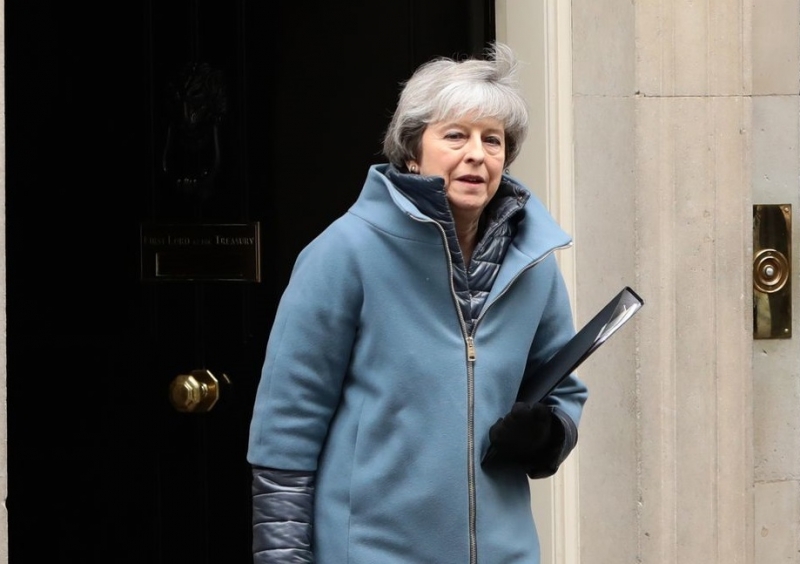 Theresa May podnijela ostavku: Nisam uspjela ostvariti Brexit
