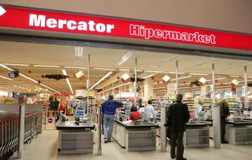 Todori prodaje Mercatorove trgovake centre da bi smanjio dug