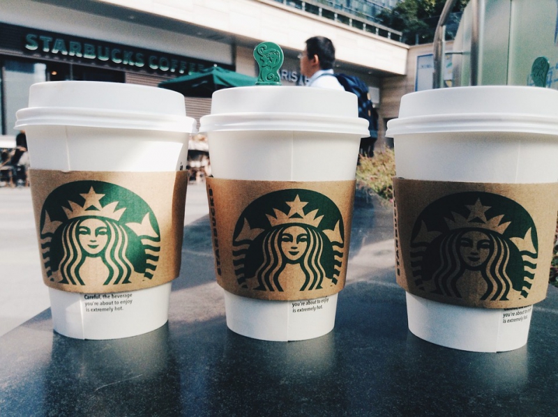 Starbucks i Costa najavljuju manje eera u napicima