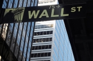 WALL STREET: Oprezno trgovanje, S&P 500 blago pao