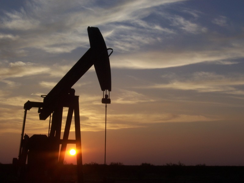 Oekivanja pada amerikih zaliha podigla cijene nafte