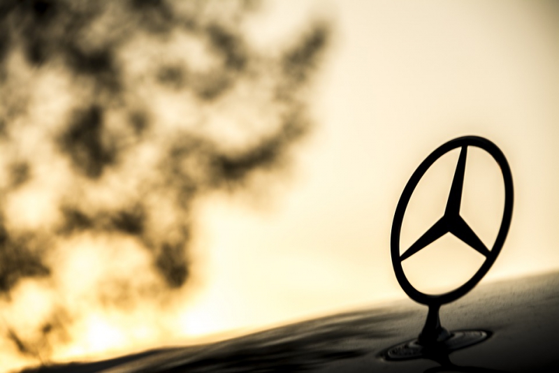 Mercedes ulae pola milijarde eura u novi projekt